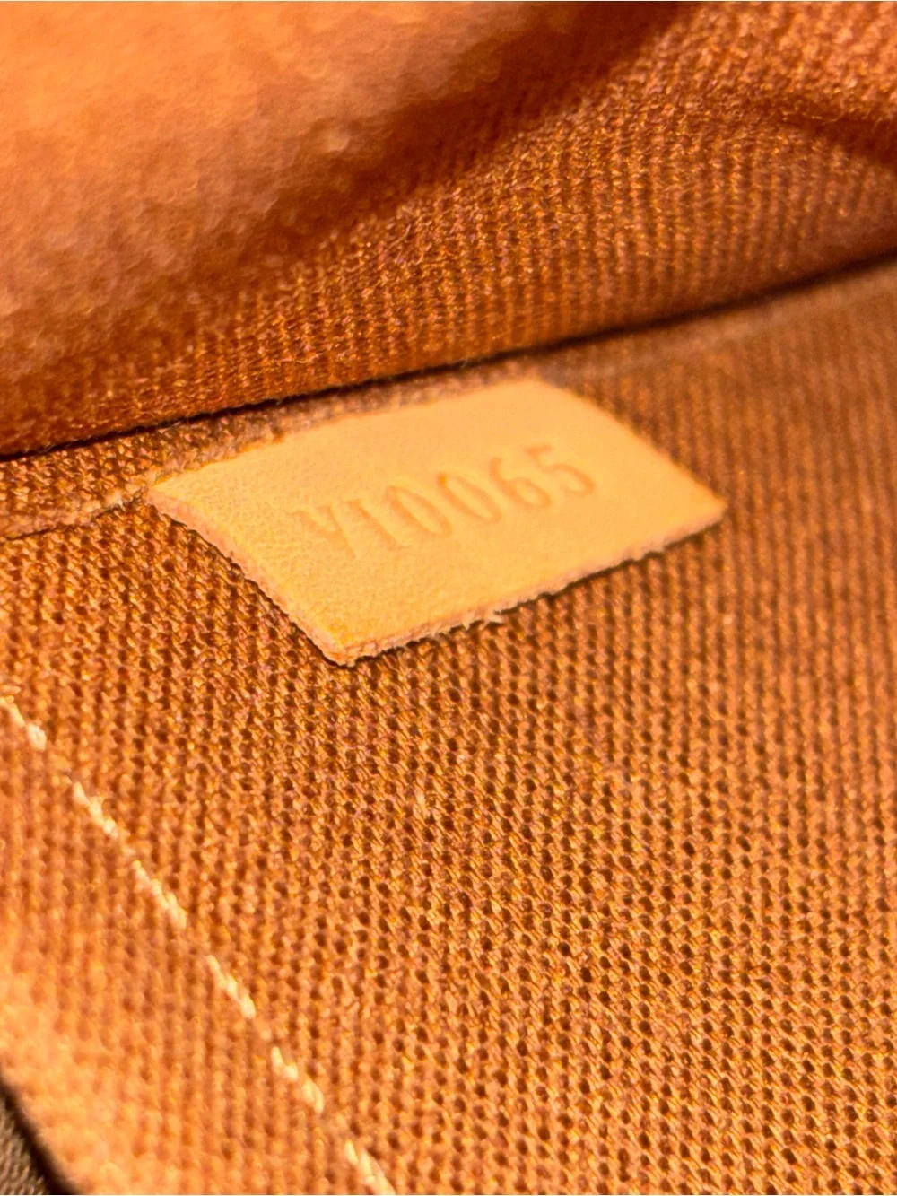 Louis Vuitton Popincourt Top Handle bag - Picture 13 of 15